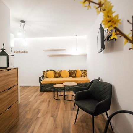 Conil Apartamentos La Dama Y El Vagabundo Conil de la Frontera Kültér fotó