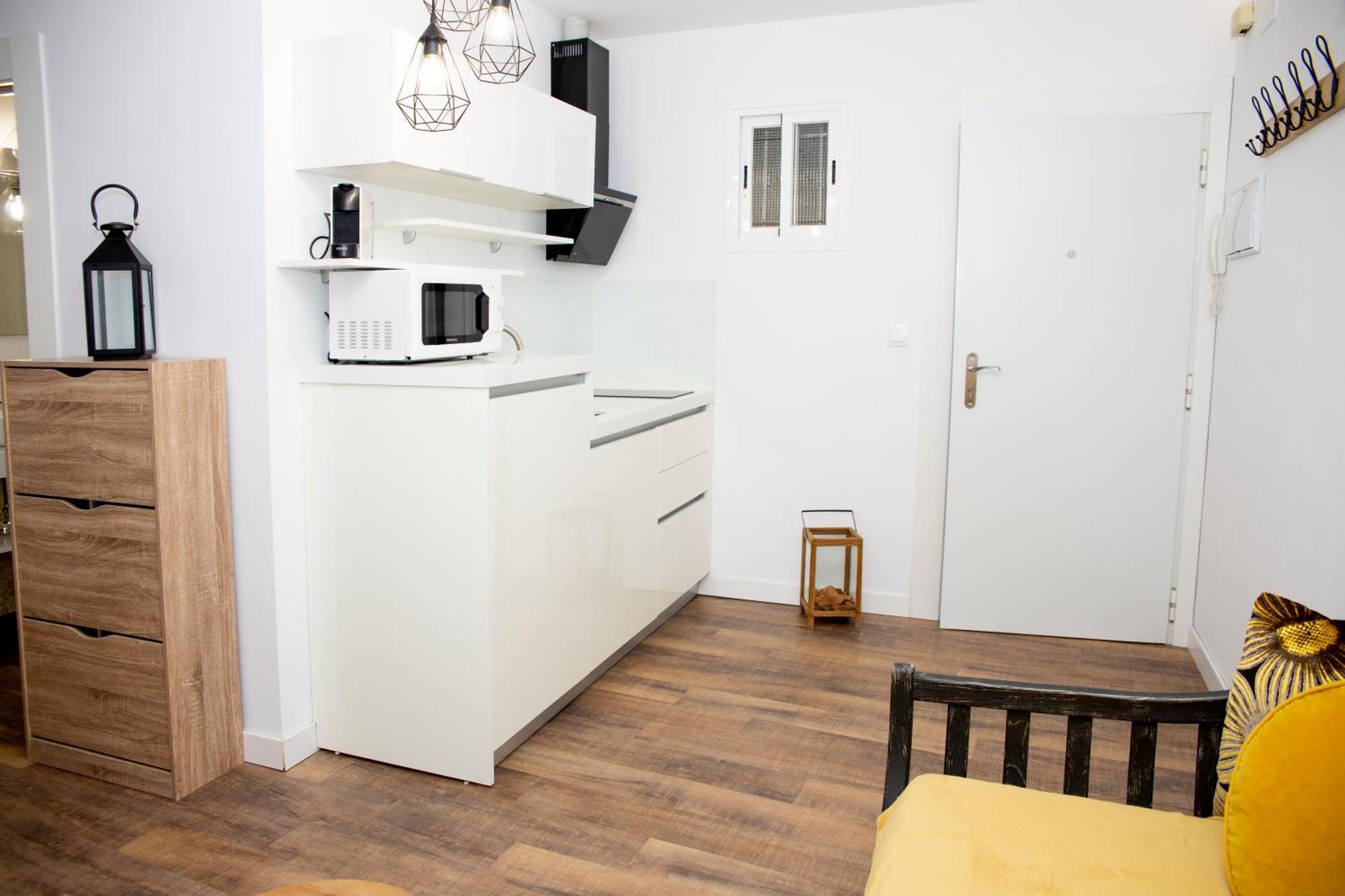 Conil Apartamentos La Dama Y El Vagabundo Conil de la Frontera Kültér fotó
